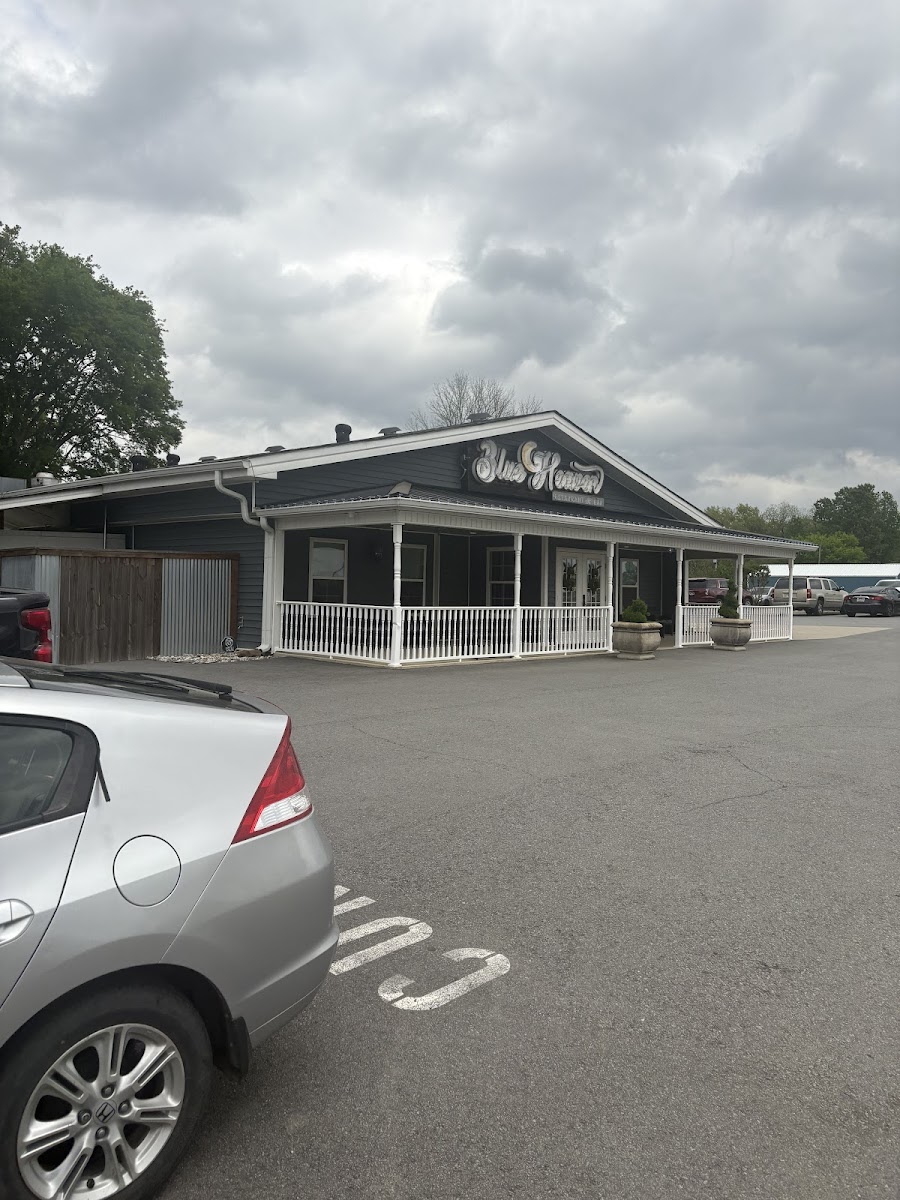 Blue Heaven Restaurant & Bar