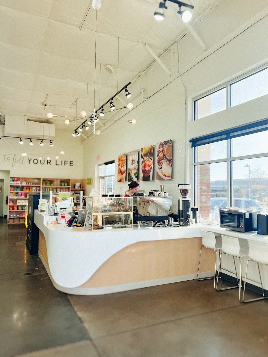 SnackLab - Clean Eats & Coffee