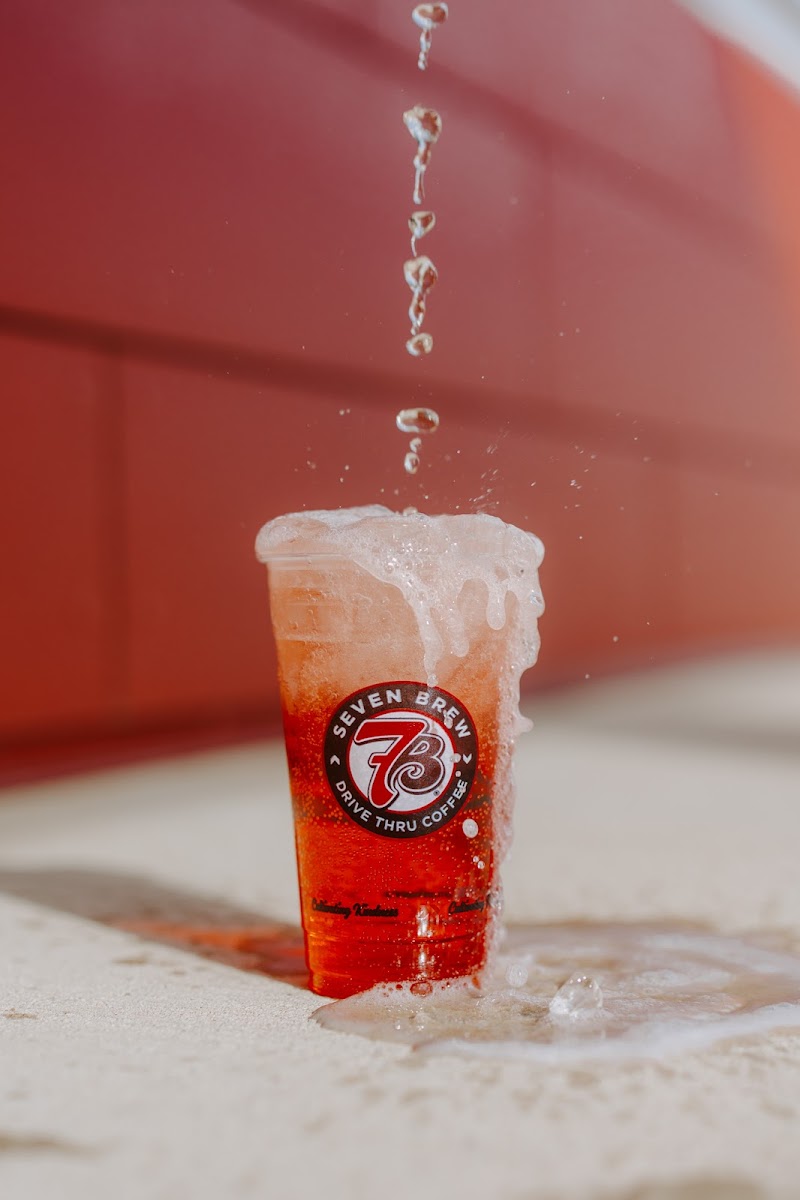 7 Brew Coffee Drinks Photo - 7 Brew Coffee Cafe in Pea Ridge, AR