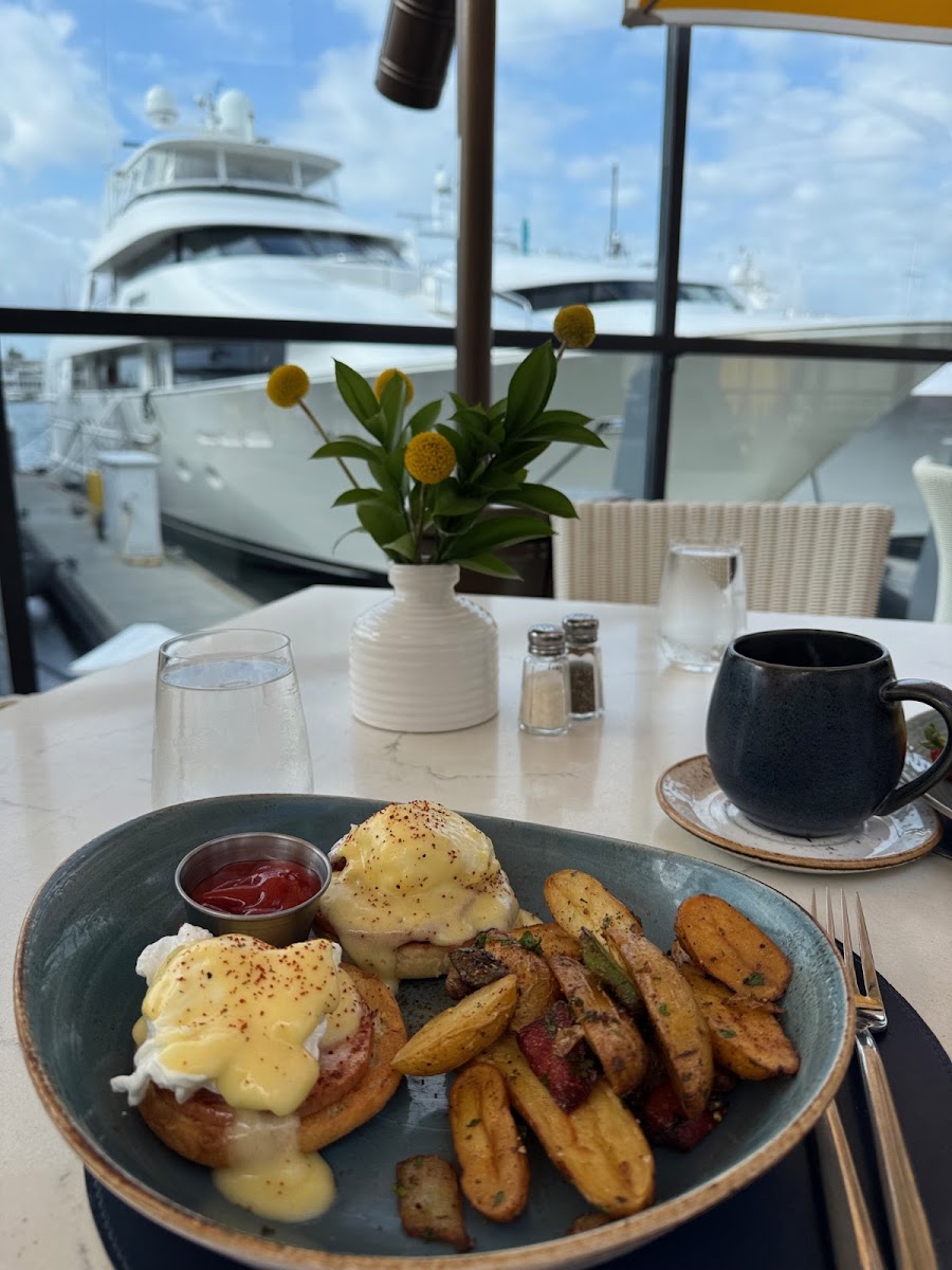 A+O Restaurant | Bar Exterior Photo - A+O Restaurant | Bar Californian in Newport Beach, CA