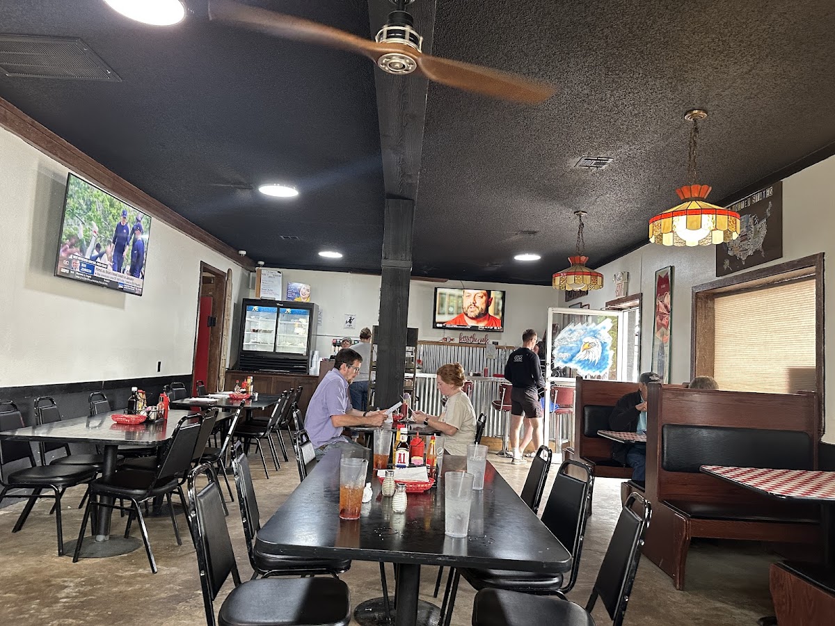 AR 59 Diner Interior Photo - AR 59 Diner Diner in Gravette, AR