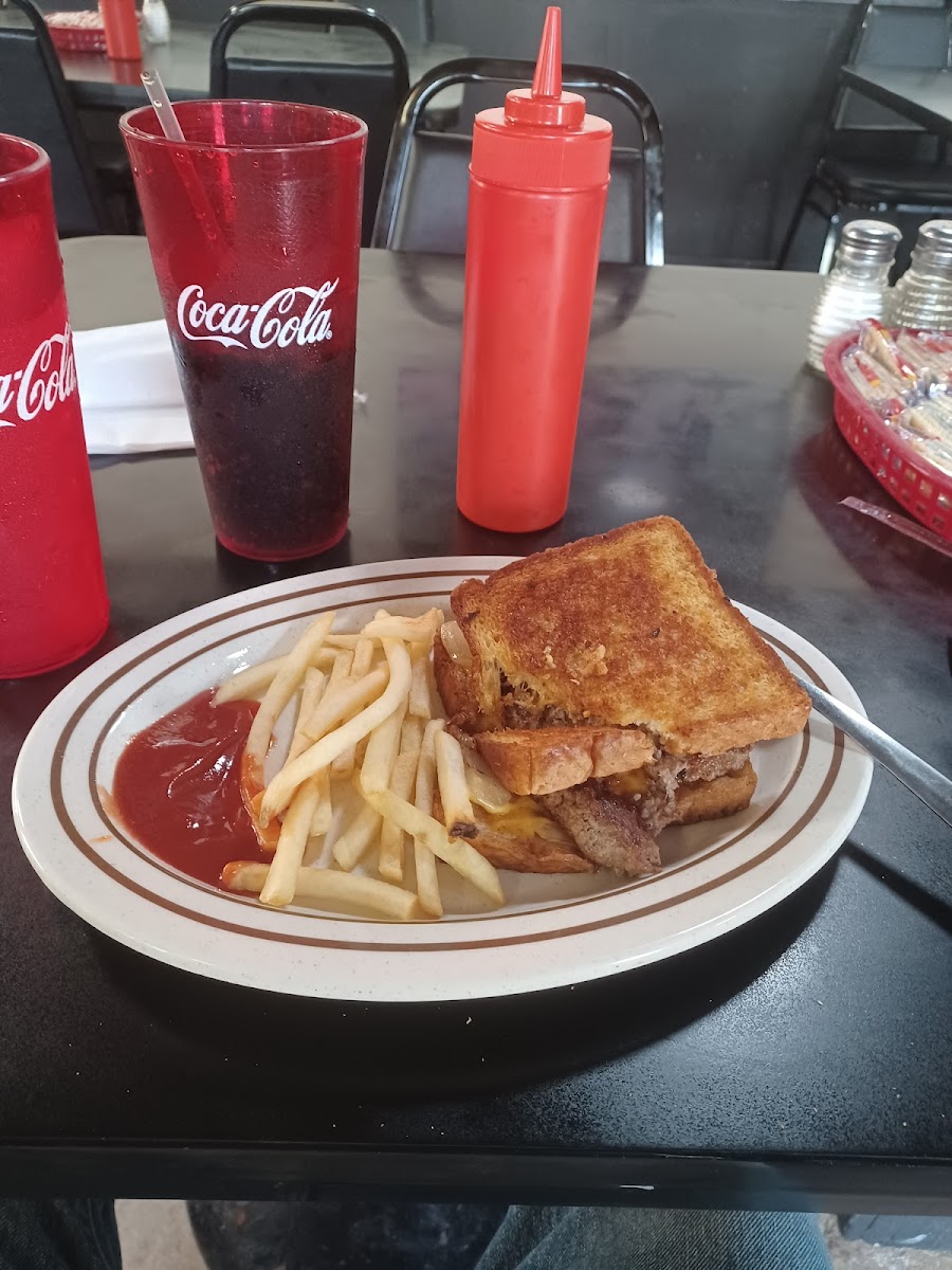 AR 59 Diner Food Photo - AR 59 Diner Diner in Gravette, AR