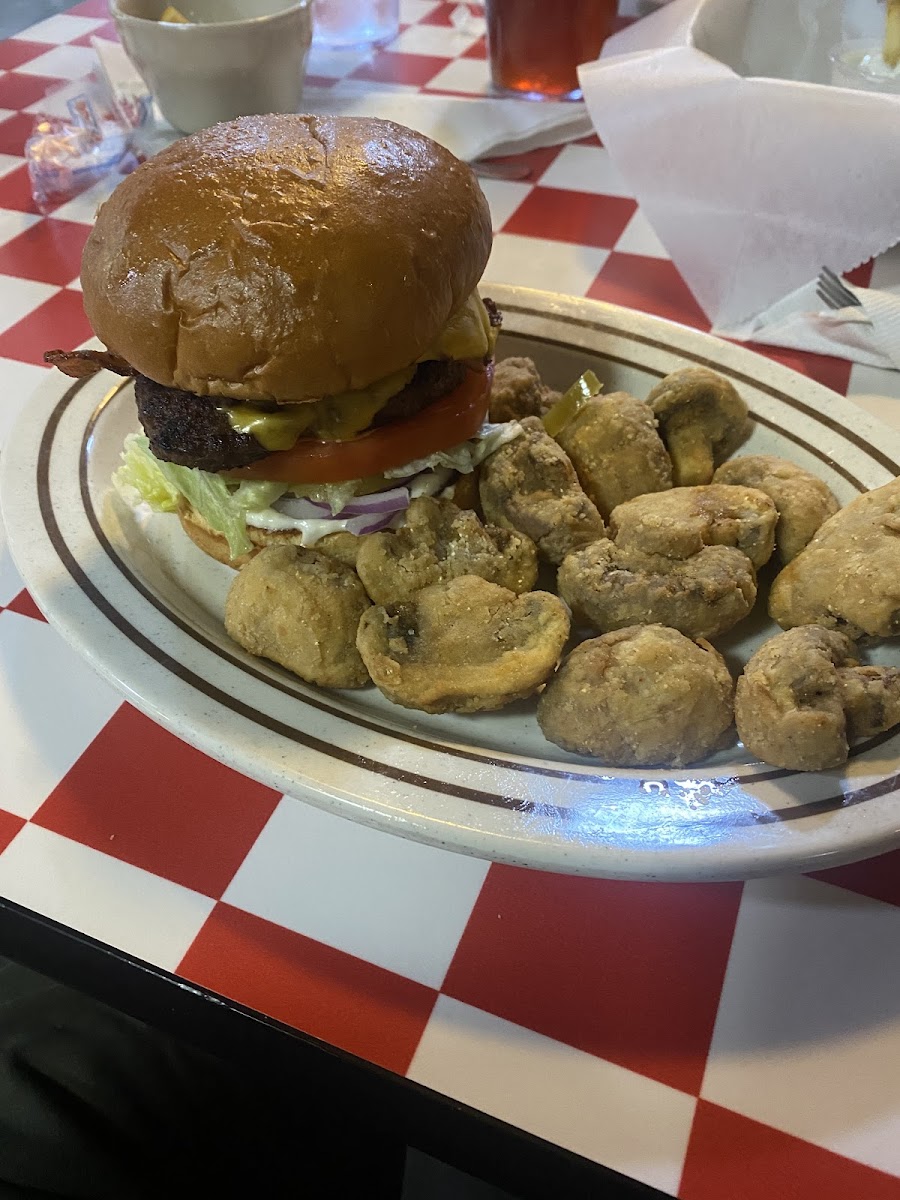 AR 59 Diner Food Photo - AR 59 Diner Diner in Gravette, AR