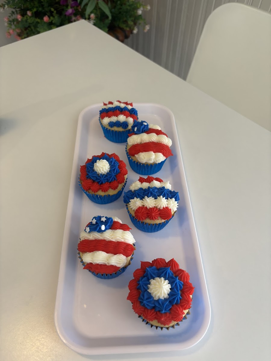 Baking In Wonderland Food Photo - Baking In Wonderland Bakery in Bentonville, AR