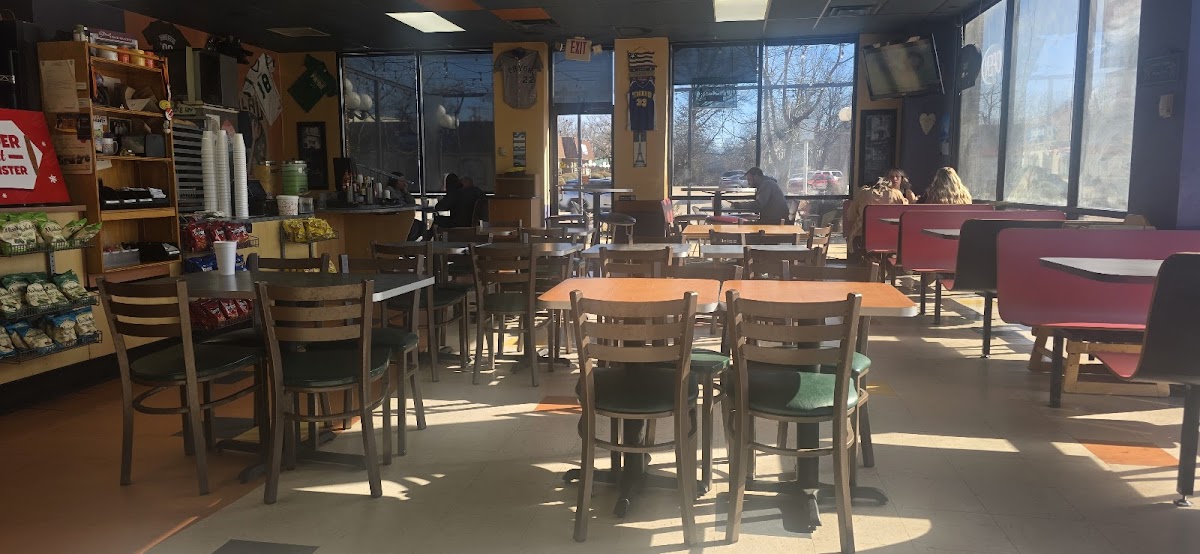 Bill & Ruth's Subs and Burgers Pryor Interior Photo - Bill & Ruth's Subs and Burgers Pryor Sandwiches in Pryor, OK