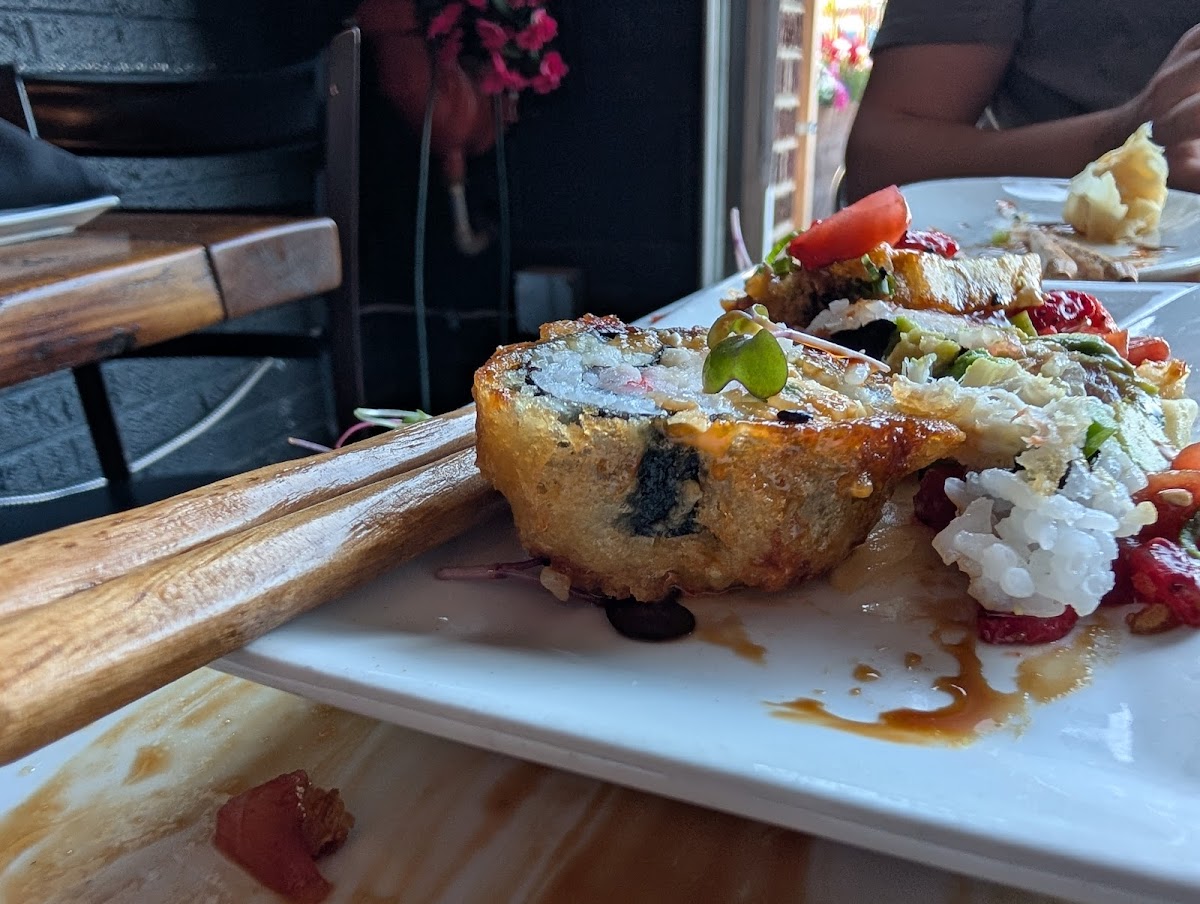 Blu DTR Food Photo - Blu DTR Sushi in Rogers, AR