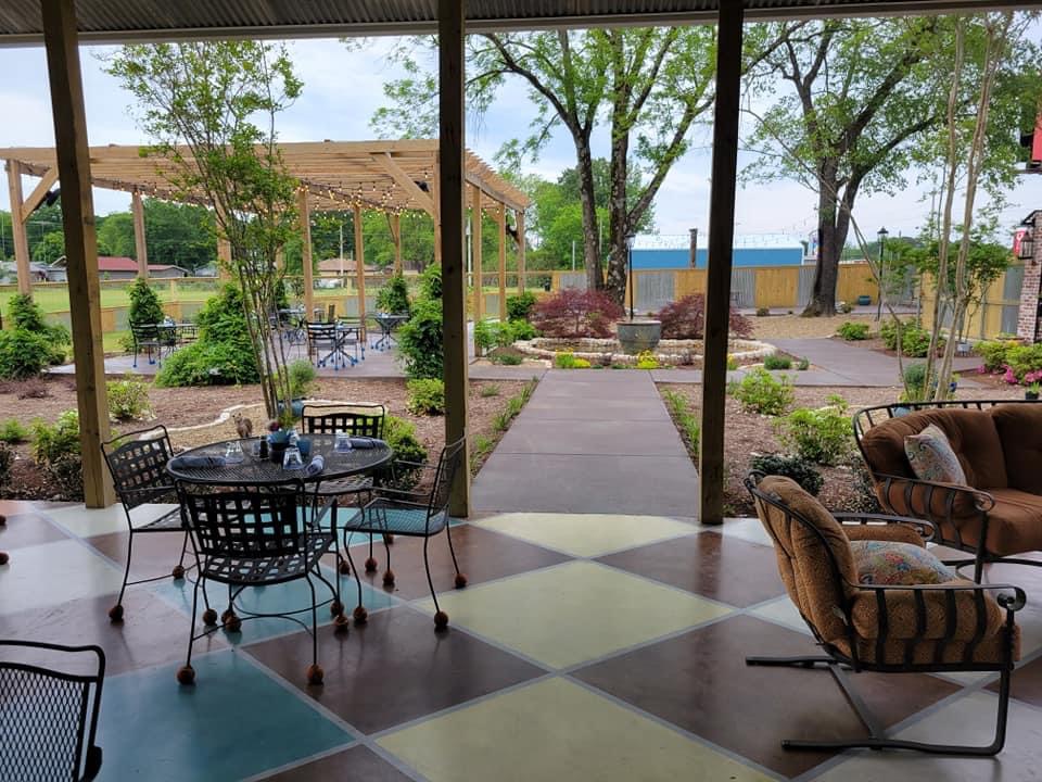 Blue Heaven Restaurant & Bar Exterior Photo - Blue Heaven Restaurant & Bar Steakhouse in Benton, AR