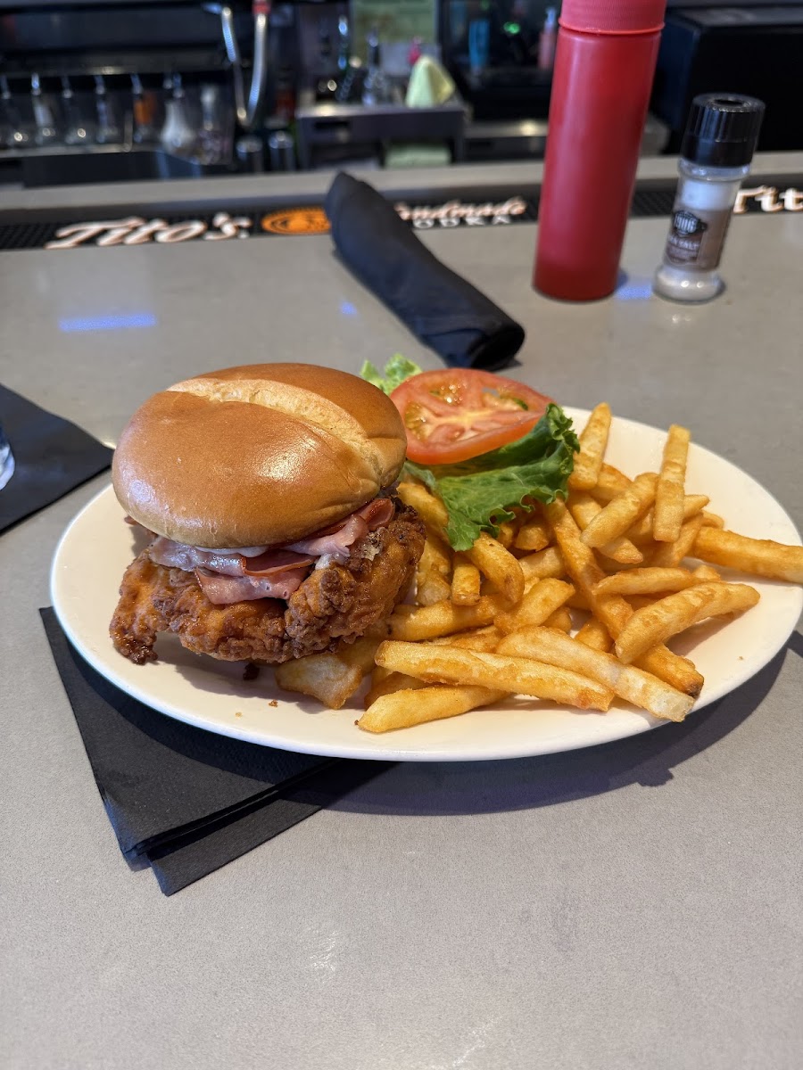 BV Bar & Grill Food Photo - BV Bar & Grill Bars in Bella Vista, AR