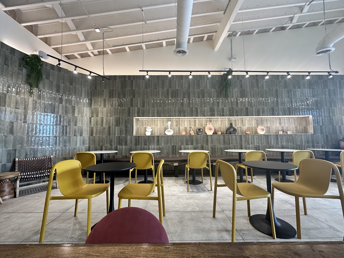 CALMO Coffee Interior Photo - CALMO Coffee Cafe in Rogers, AR