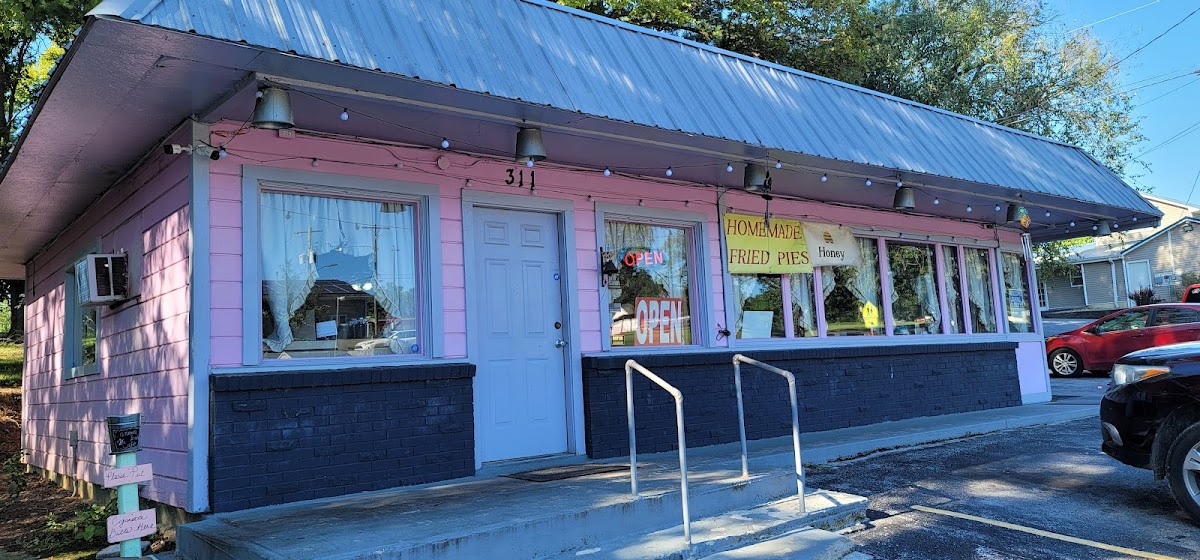 Cannonball Cafe Exterior Photo - Cannonball Cafe Cafe in Pea Ridge, AR