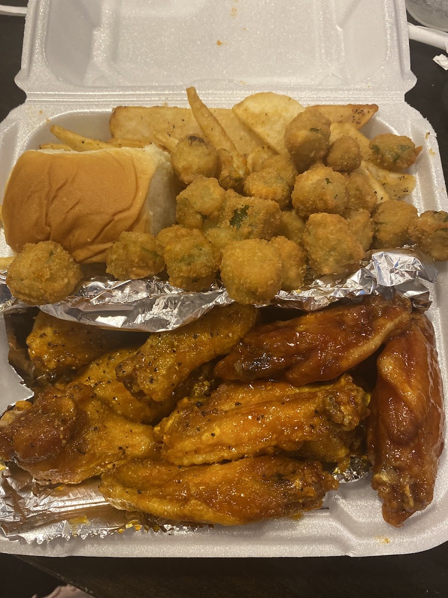 Chick'n Headz Food Photo - Chick'n Headz Restaurant in Bentonville, AR