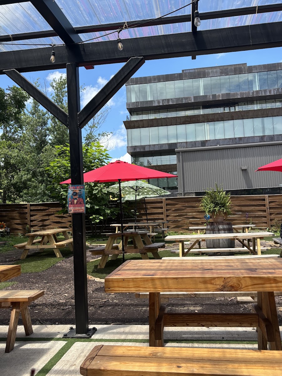 Danger Dave's Exterior Photo - Danger Dave's Restaurant in Bentonville, AR