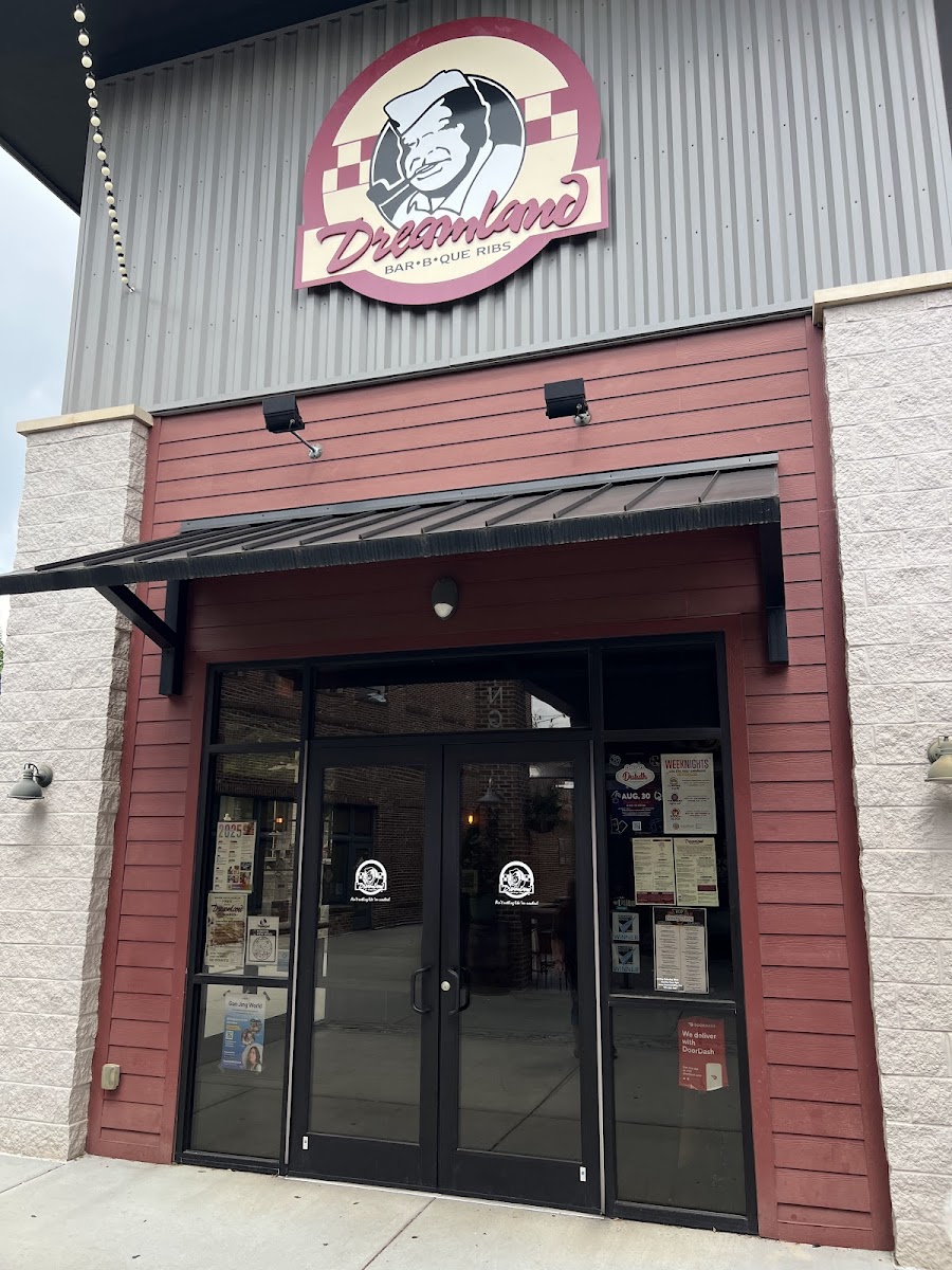 Dreamland BBQ Food Photo - Dreamland BBQ American in Duluth, GA