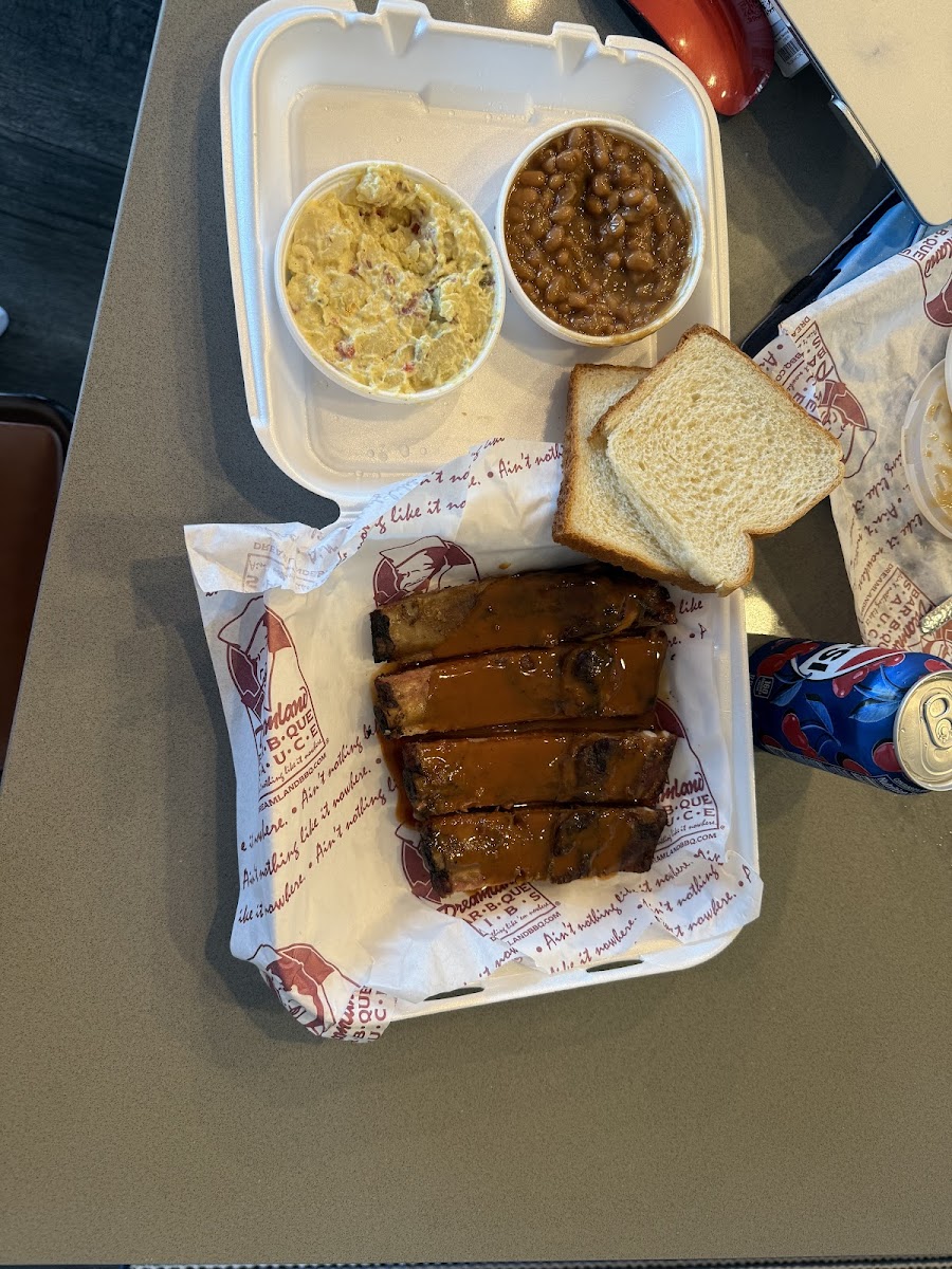 Dreamland BBQ Food Photo - Dreamland BBQ American in Duluth, GA