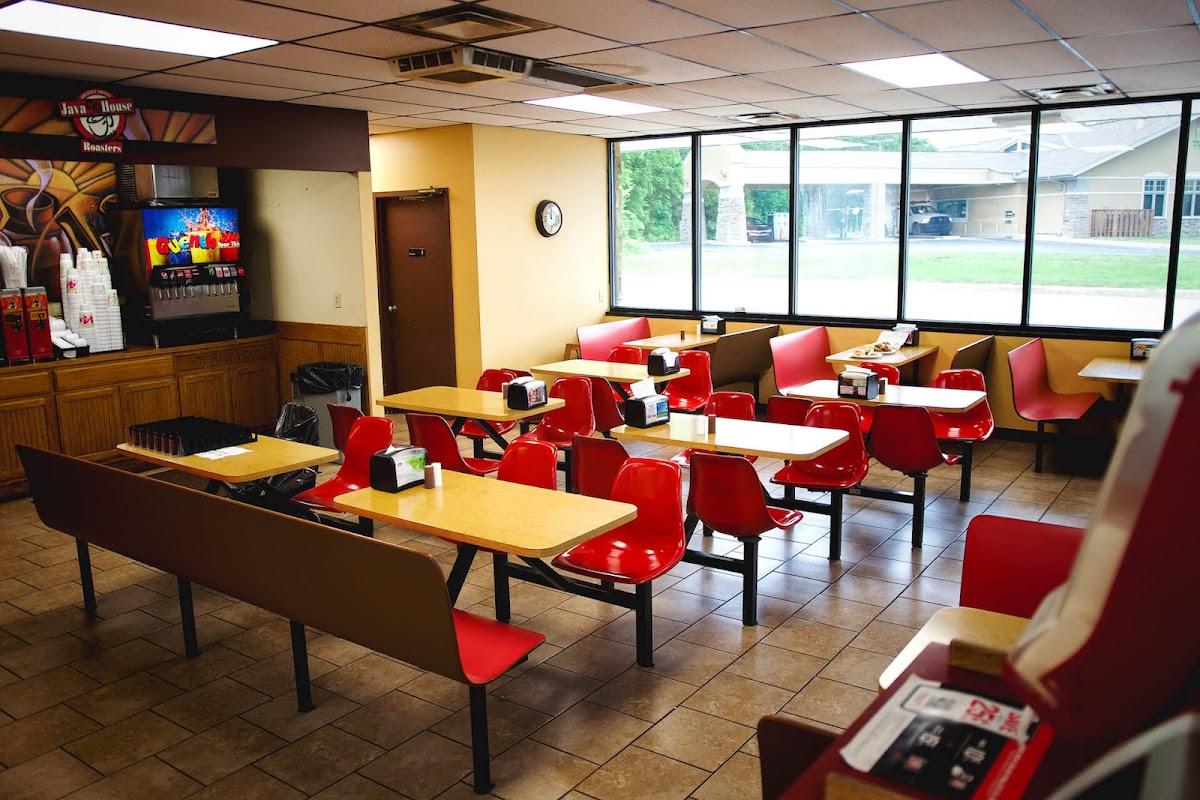 Forest Hill Grill Interior Photo - Forest Hill Grill Restaurant in Bella Vista, AR