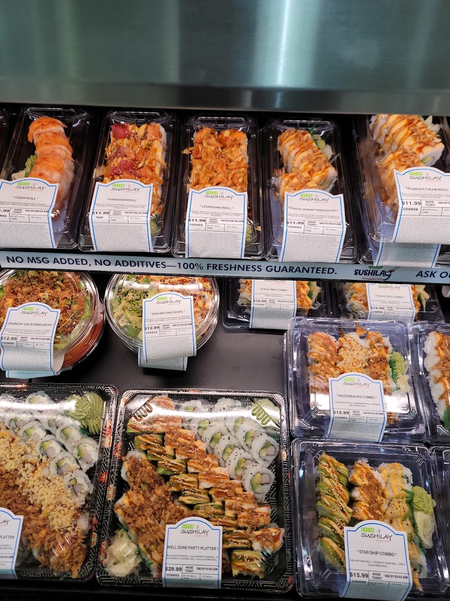 Fresh Sushilay Food Photo - Fresh Sushilay Sushi in Bella Vista, AR