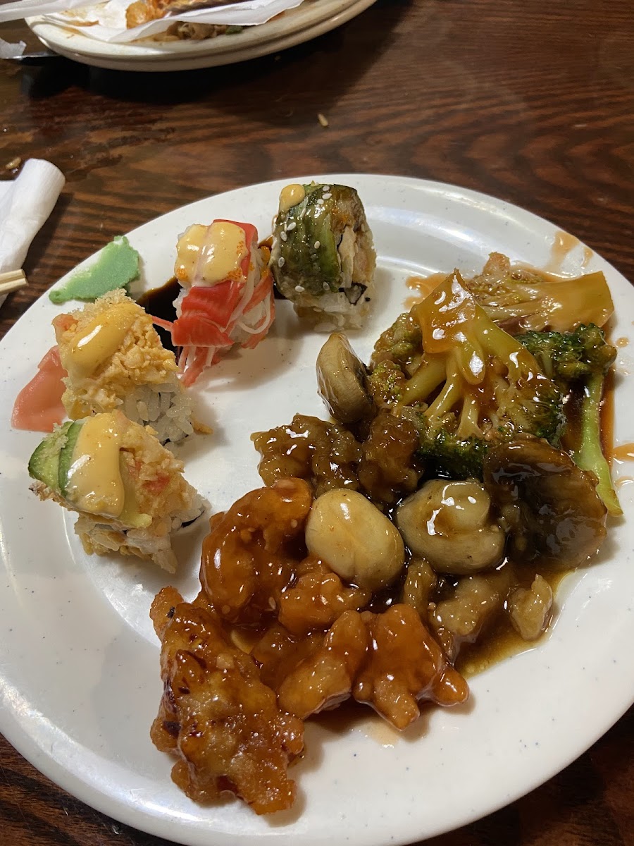 Golden Dragon Buffet Food Photo - Golden Dragon Buffet Buffet in Springdale, AR