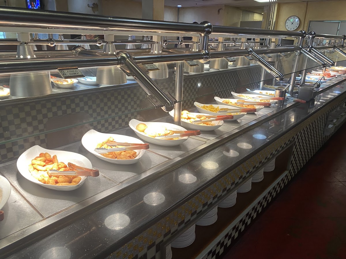 Golden Dragon Buffet Interior Photo - Golden Dragon Buffet Buffet in Springdale, AR