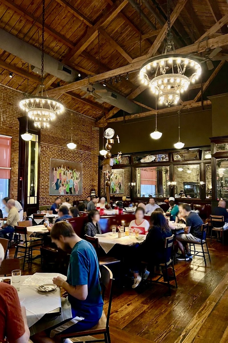Grünauer Interior Photo - Grünauer Bars in Kansas City, MO