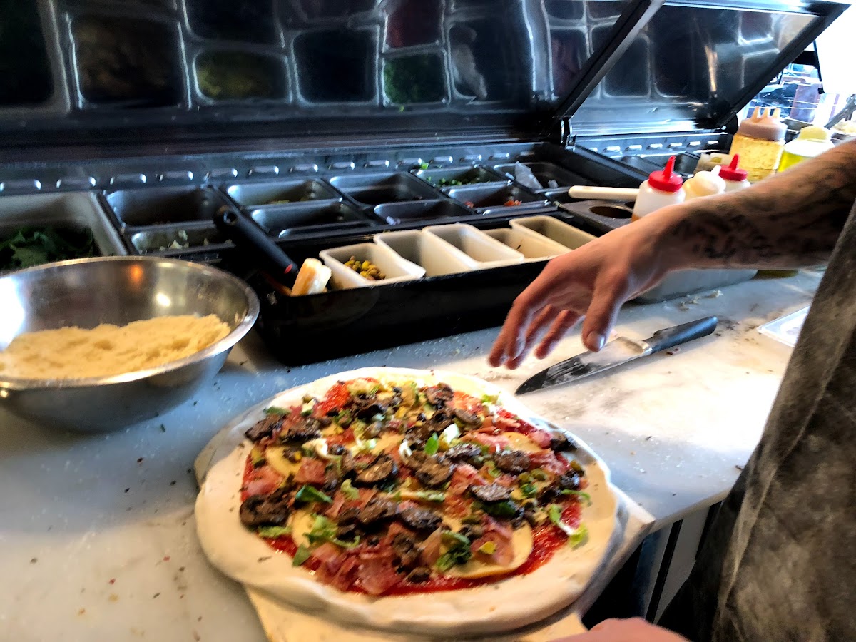 Hard Knox Pizza Bearden Food Photo - Hard Knox Pizza Bearden American in Knoxville, TN