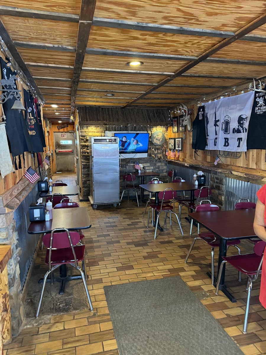 La Sierra Mesquite Smoked BBQ Interior Photo - La Sierra Mesquite Smoked BBQ BBQ in Roswell, NM