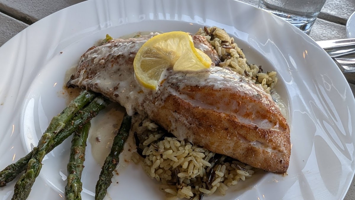 Lakepoint Restaurant and Event Center Food Photo - Lakepoint Restaurant and Event Center Restaurant in Bella Vista, AR