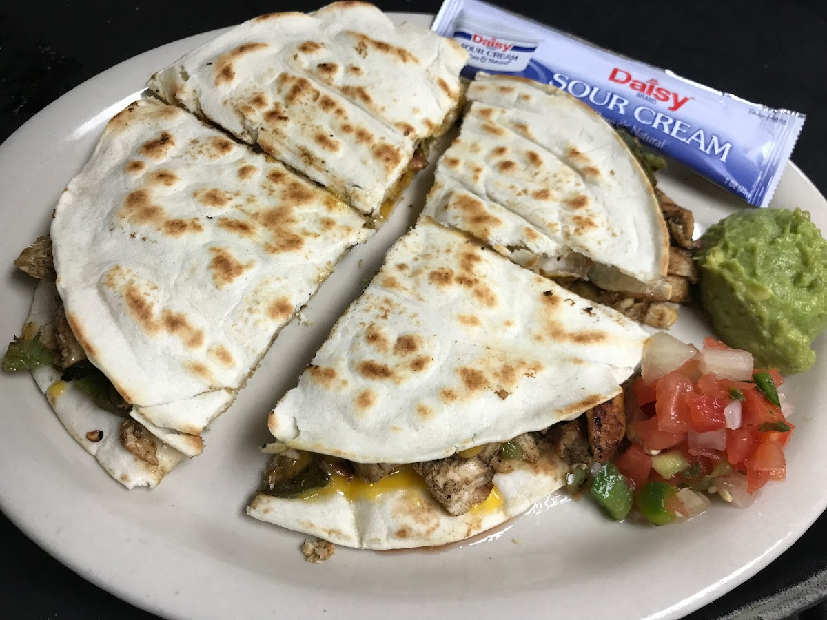 Leal's Mexican Restaurant Food Photo - Leal's Mexican Restaurant Mexican in Plainview, TX