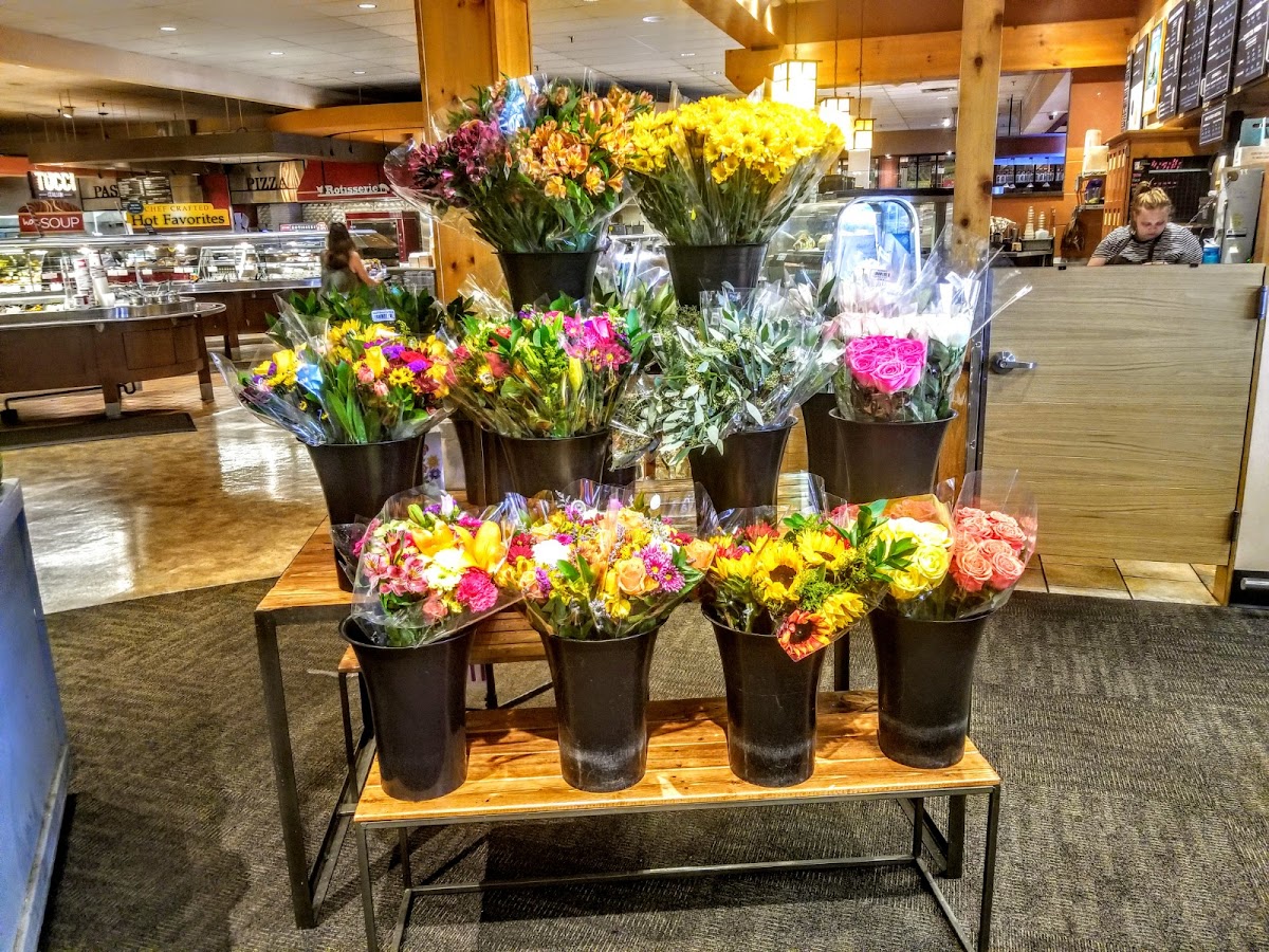 Lunds & Byerlys Creations Cafe - Ridgedale Interior Photo - Lunds & Byerlys Creations Cafe - Ridgedale Cafe in Minnetonka, MN