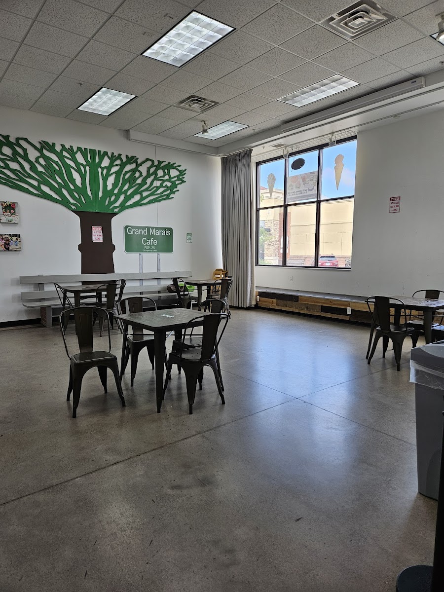 MiniSota Play Cafe Interior Photo - MiniSota Play Cafe Cafe in Maple Grove, MN