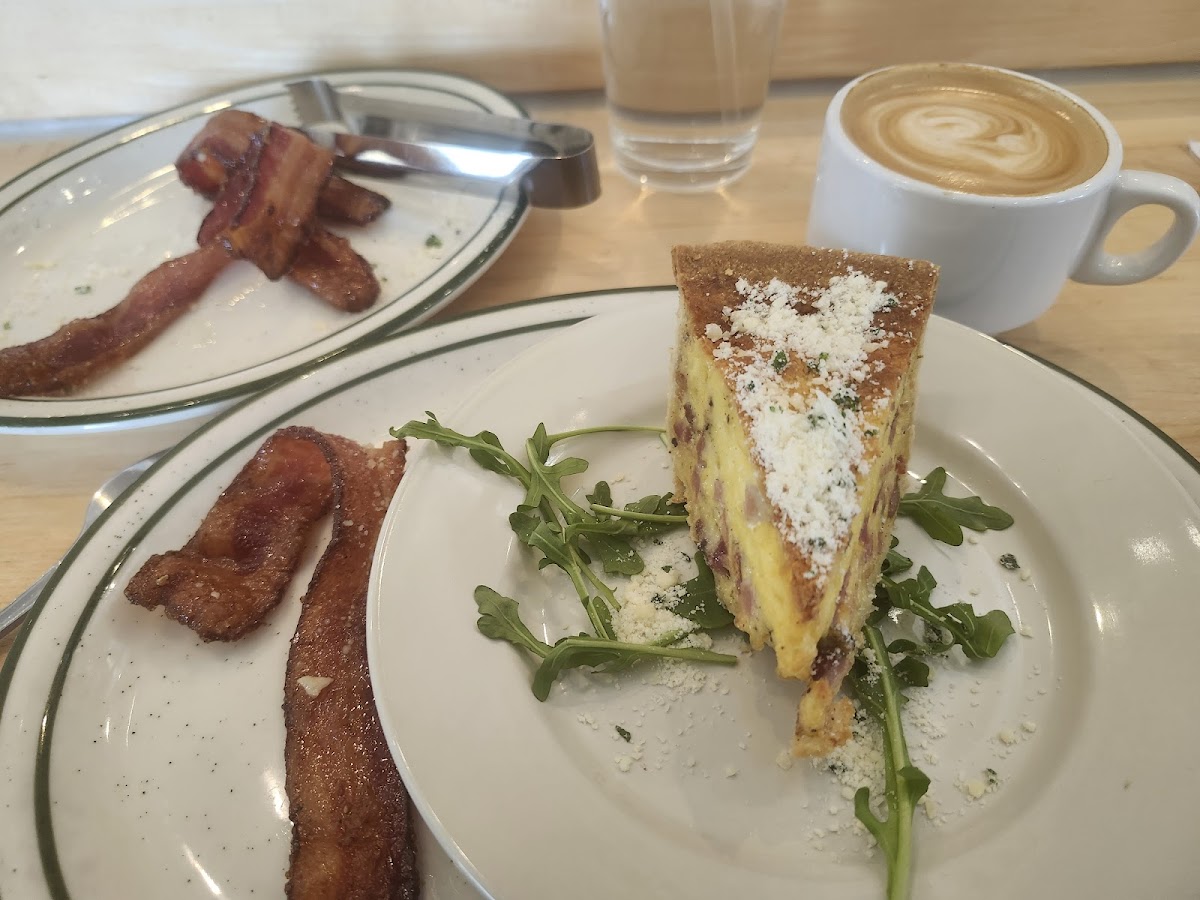 Mirabella's Table Food Photo - Mirabella's Table Bars in Rogers, AR