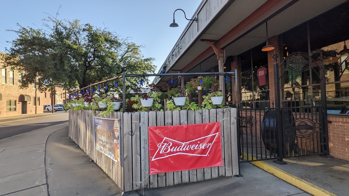 Neumeier's Rib Room Exterior Photo - Neumeier's Rib Room Bar Food in Fort Smith, AR