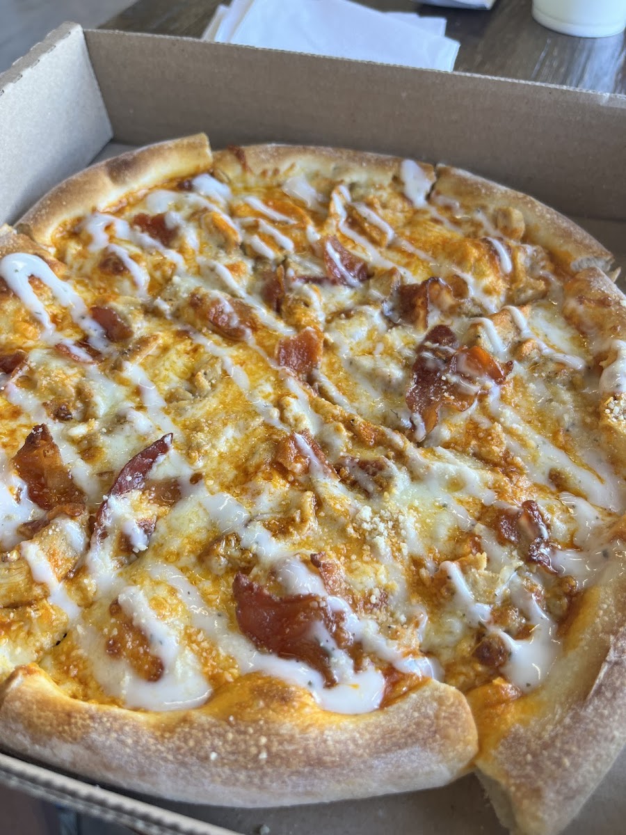 Red Stone Pizza Food Photo - Red Stone Pizza Pizza in Clovis, NM