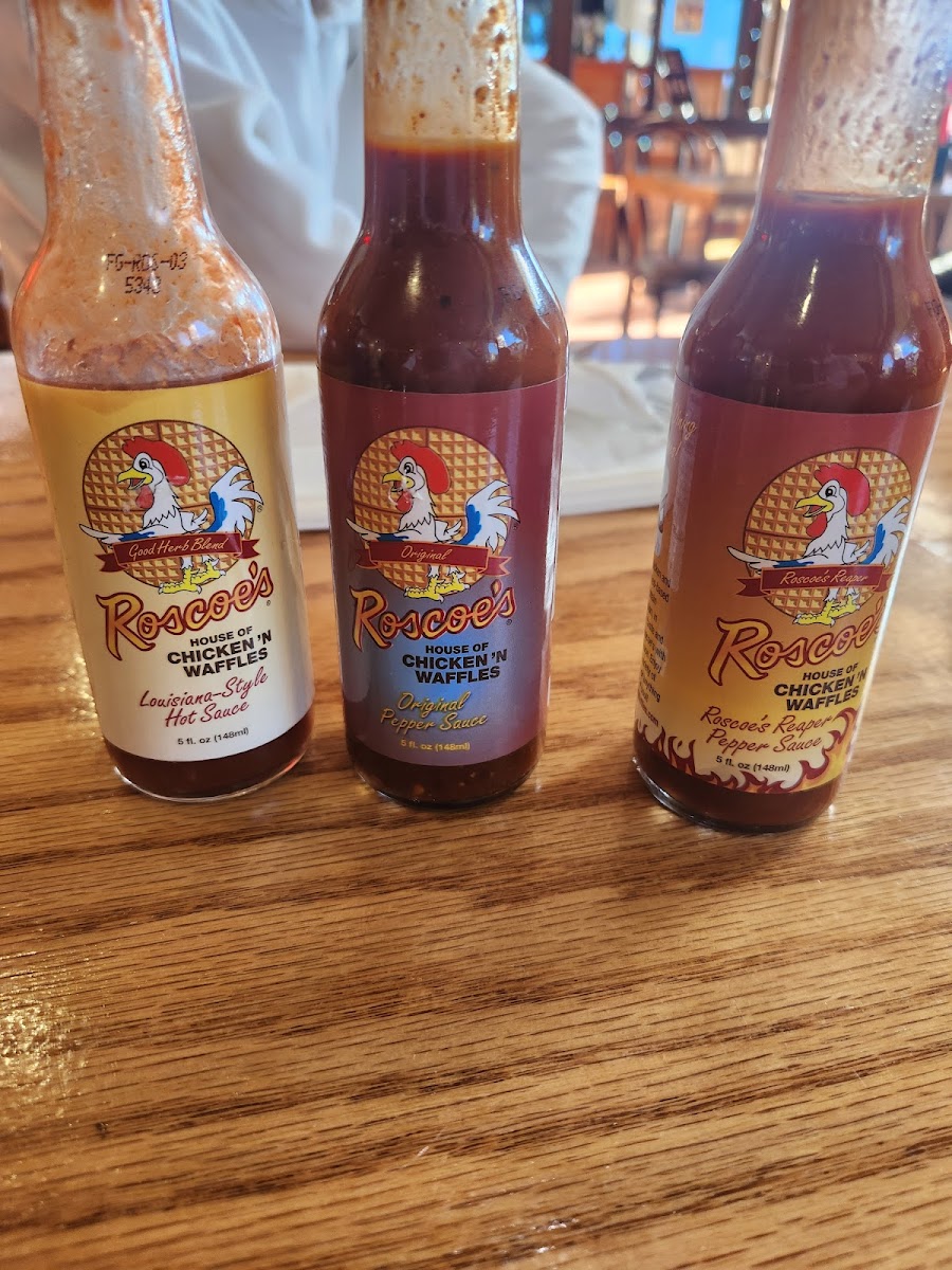 Roscoe's House of Chicken and Waffles Food Photo - Roscoe's House of Chicken and Waffles Soul Food in Inglewood, CA