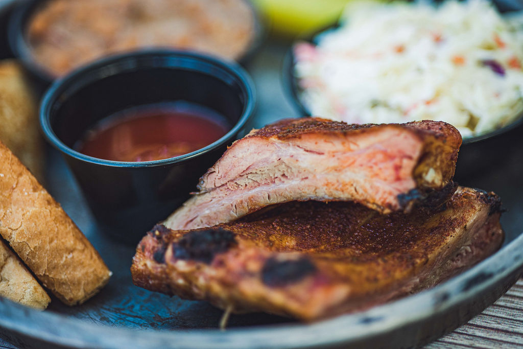 Smith and Betts Barbecue Food Photo - Smith and Betts Barbecue BBQ in Hiwasse, AR