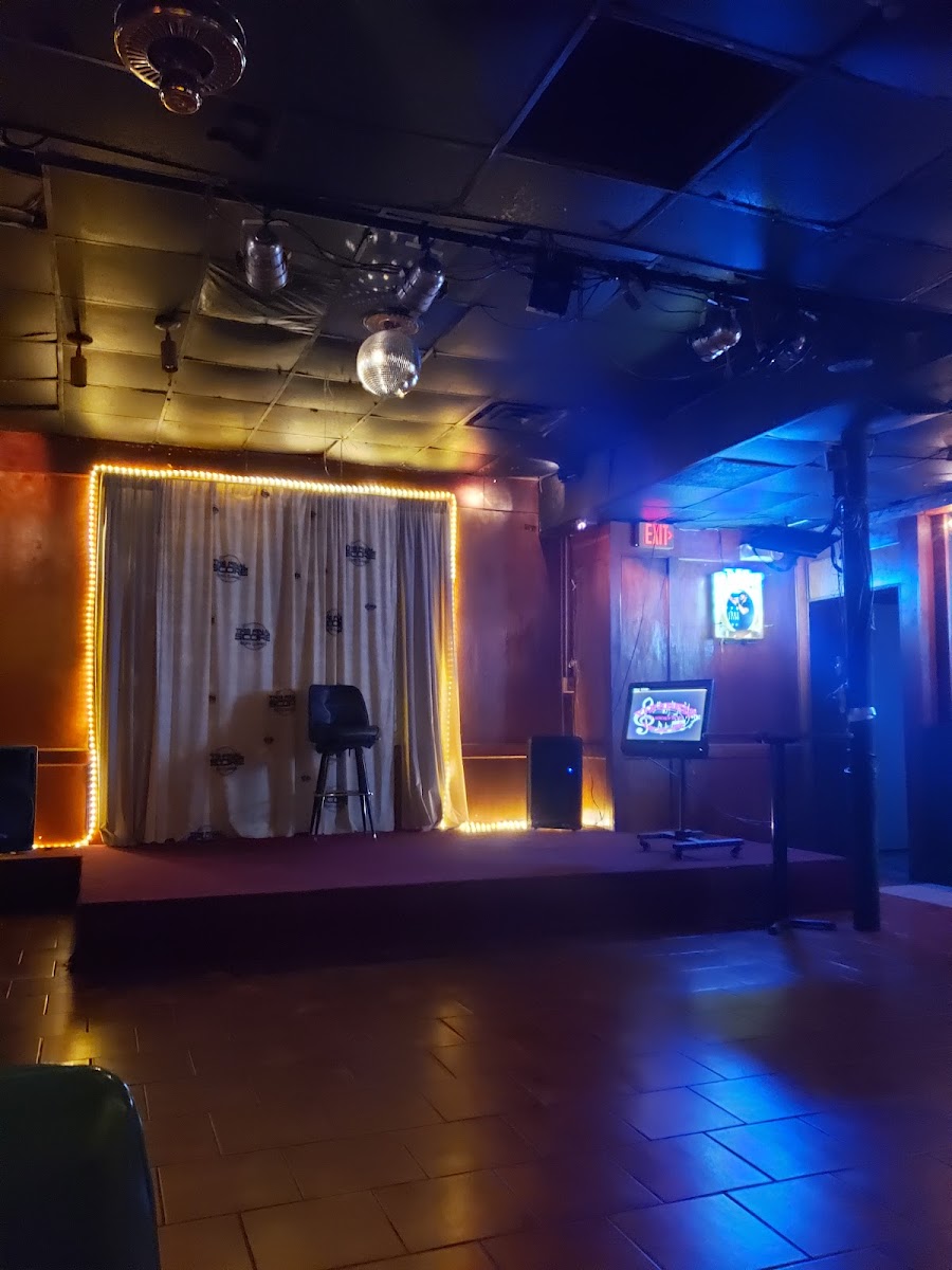 The Final Score Interior Photo - The Final Score Bar & Grill in Rogers, AR