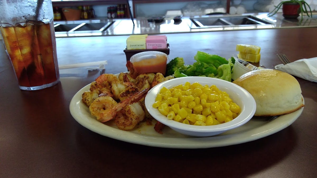 Thomas Restaurant Food Photo - Thomas Restaurant American in Pryor, OK