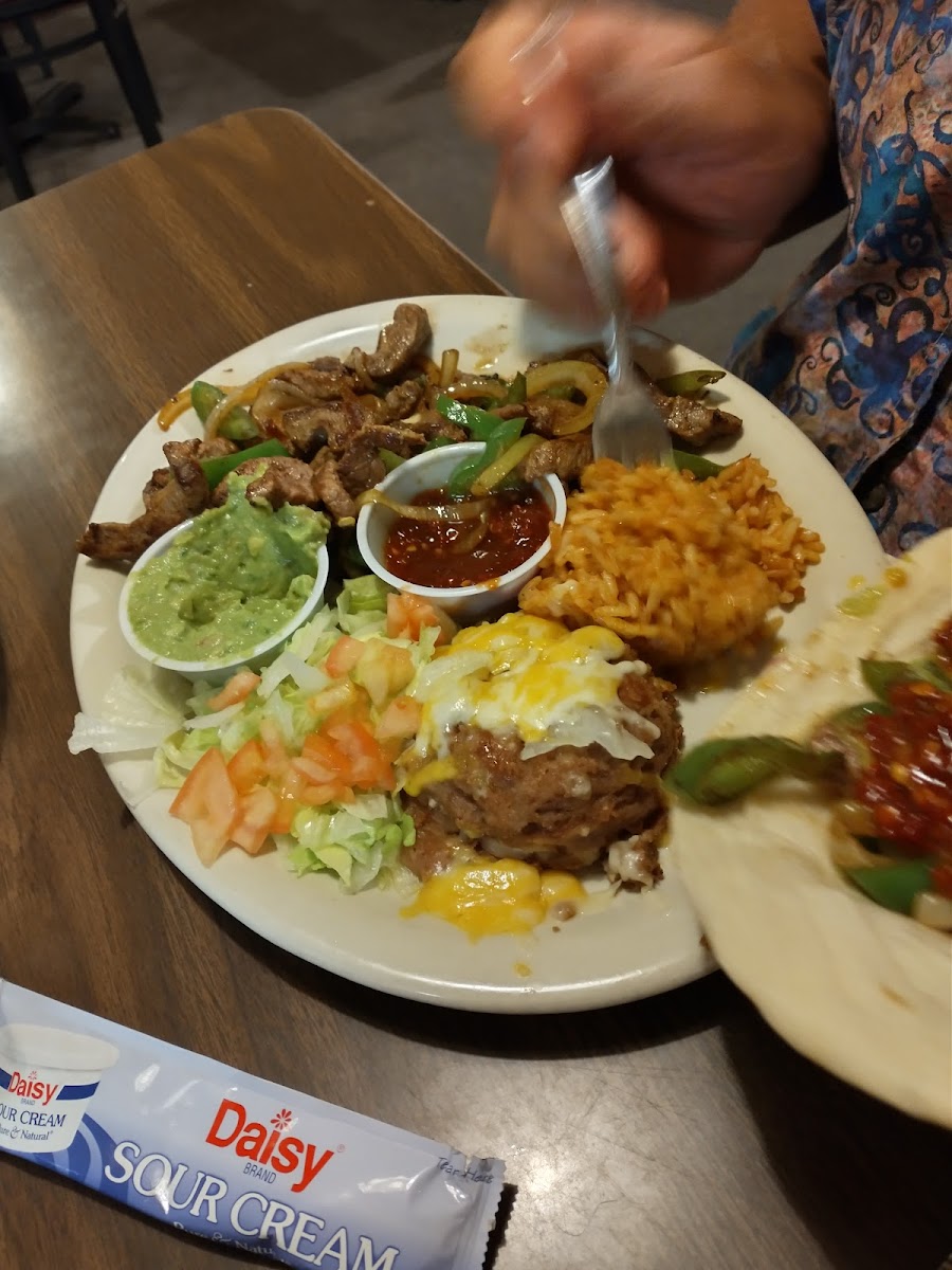 Virgie's Restaurant & Lounge Food Photo - Virgie's Restaurant & Lounge Mexican in Gallup, NM