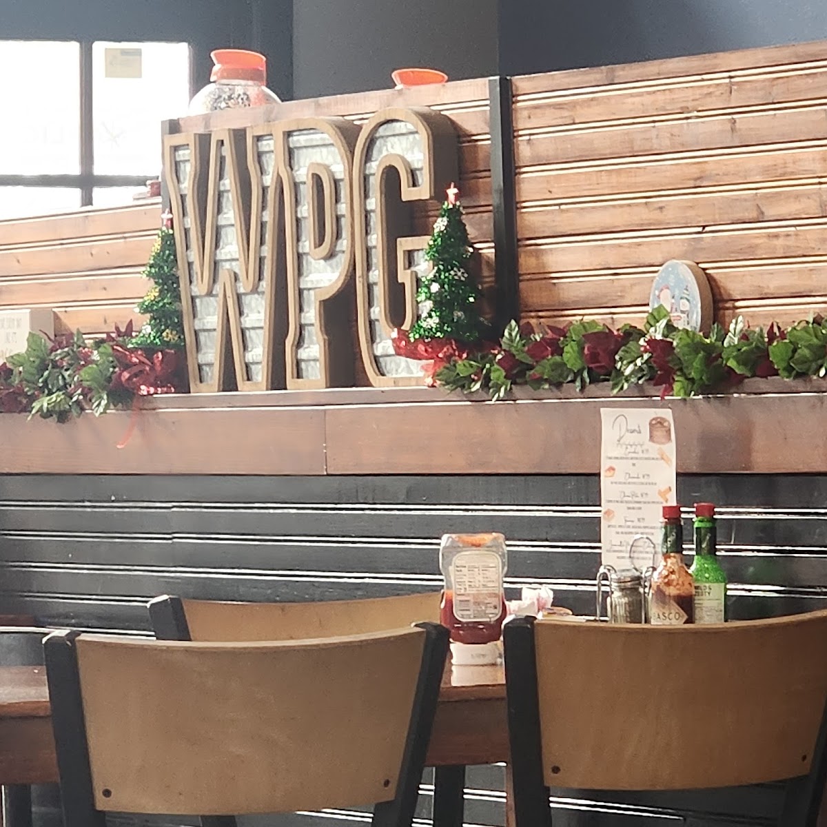 West Pioneer Grill Interior Photo - West Pioneer Grill Grill in Puyallup, WA